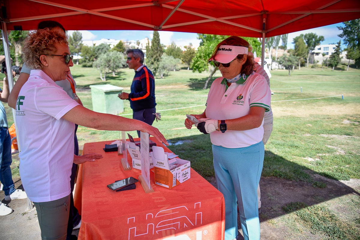 Encuéntrate en el III Torneo de Golf de IDEAL (III)