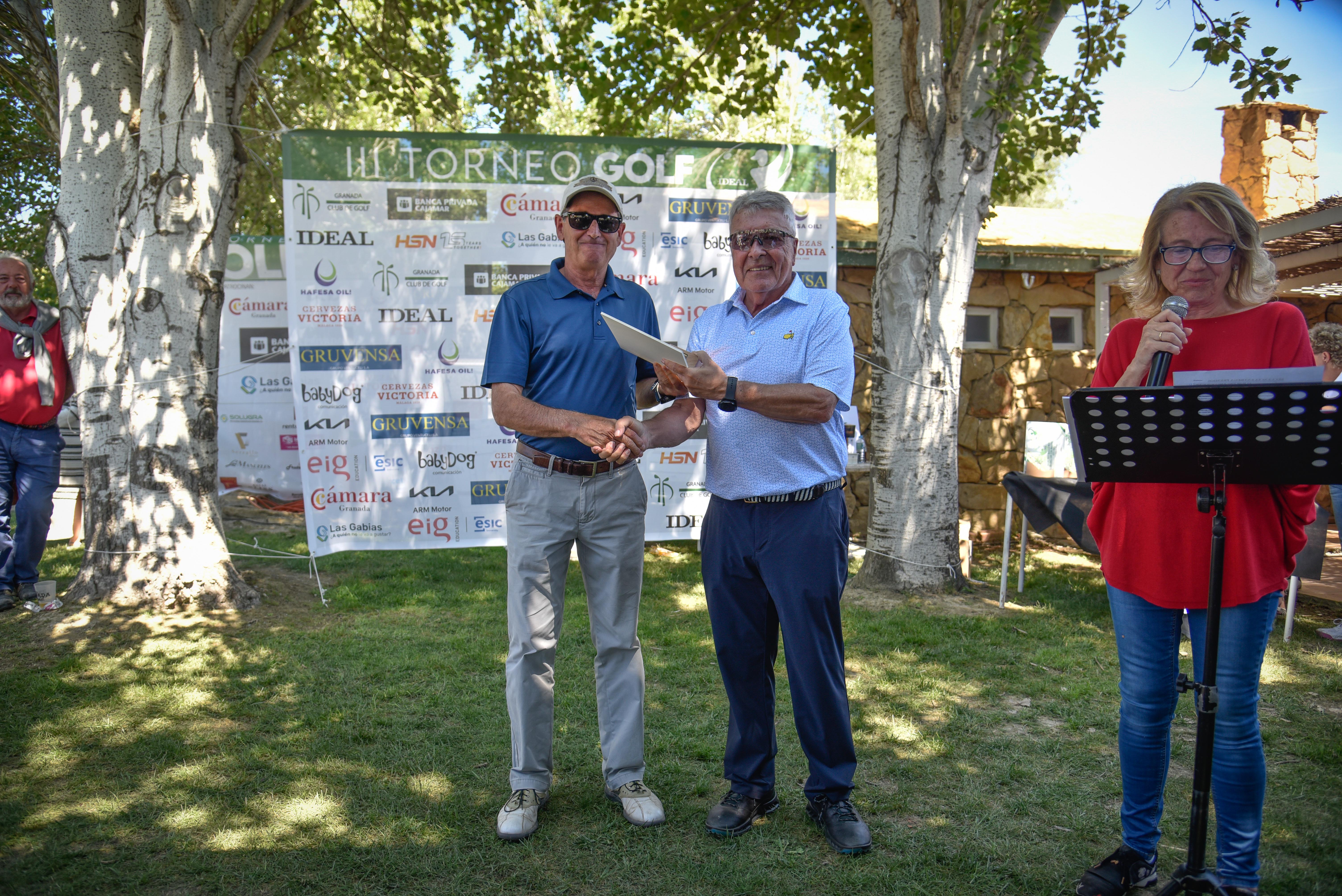 Encuéntrate en el III Torneo de Golf de IDEAL (I)