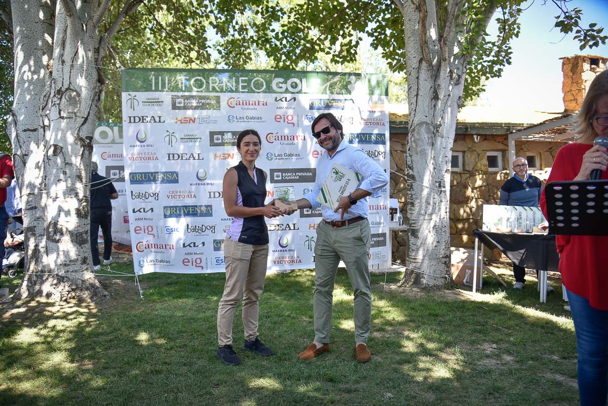 Encuéntrate en el III Torneo de Golf de IDEAL (III)