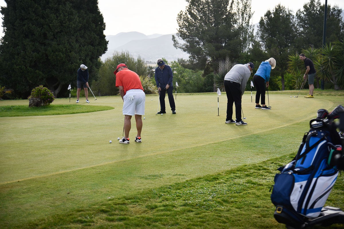 Encuéntrate en el III Torneo de Golf de IDEAL (II)