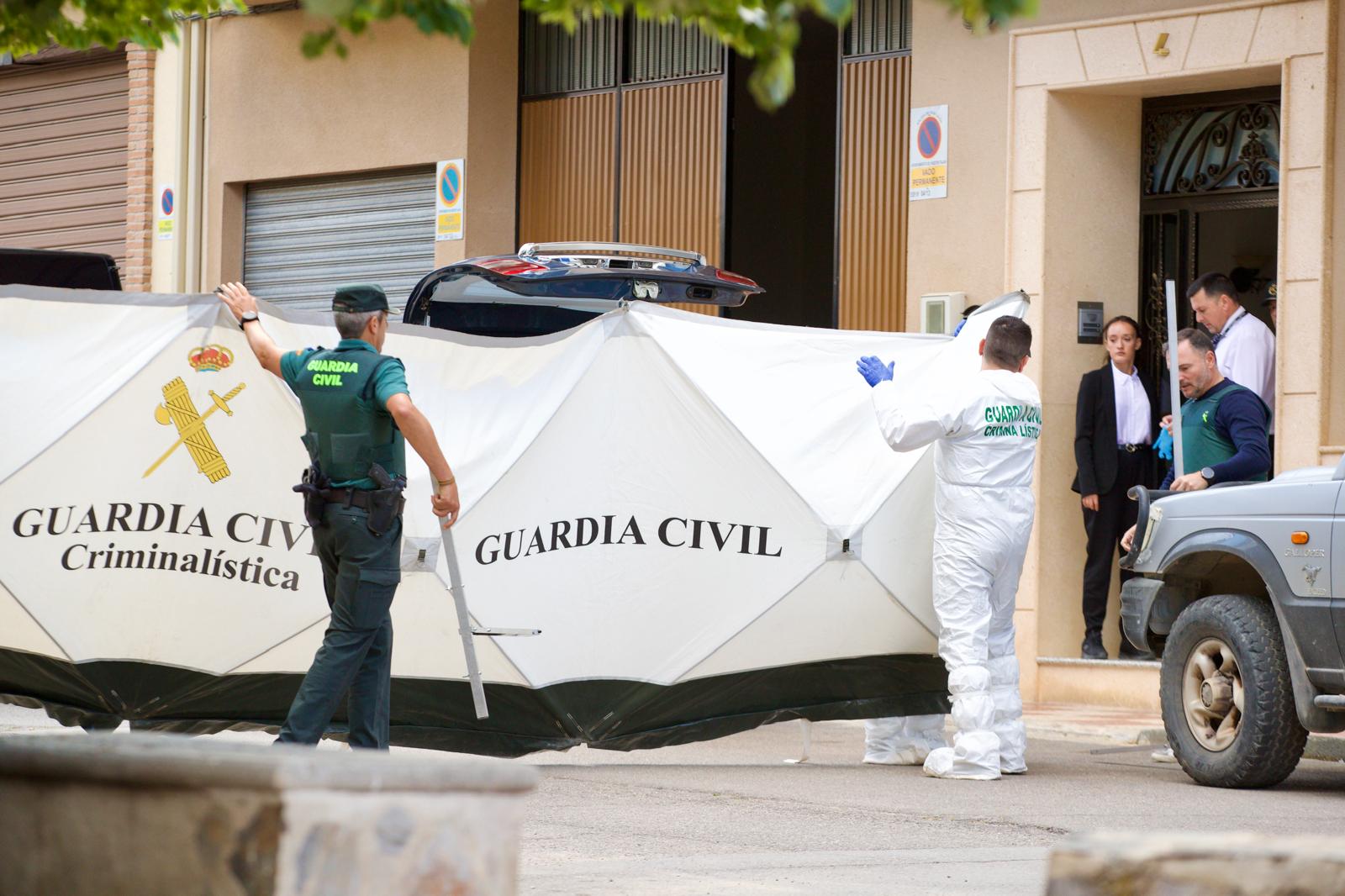 La consternación de Huétor Tájar tras el crimen, en imágenes