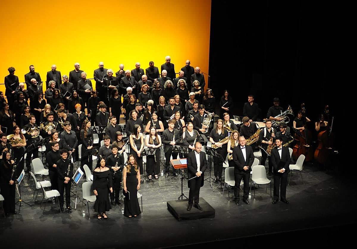 Momento del concierto del Réquiem de Mozart