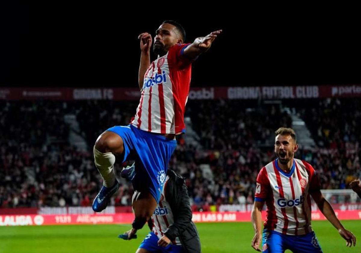 Yangel Herrera celebra un gol esta temporada con el Girona en Montilivi.