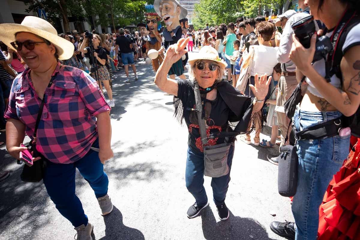 El desfile de la Tarasca de Granada, en imágenes