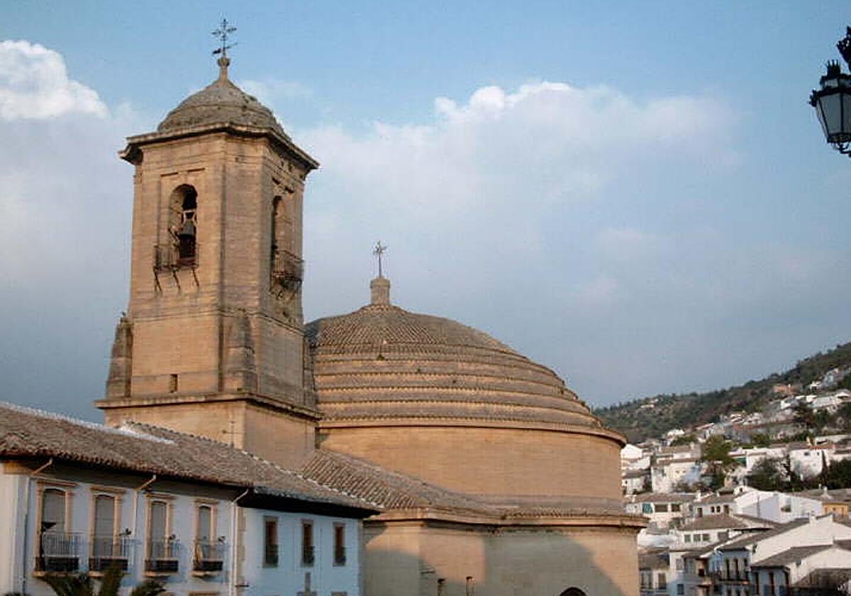 Iglesia de la Encarnación de Montefrío, cuya cúpula es comparada con la de Panteón de Agripa