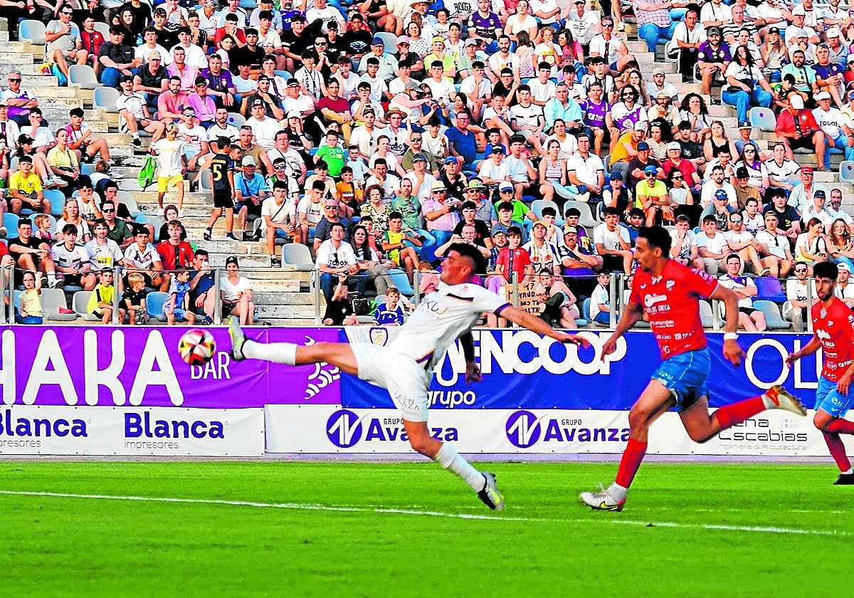 Las gradas del Nuevo La Victoria presentarán una imagen espectacular para el duelo de este sábado ante el Almería B.
