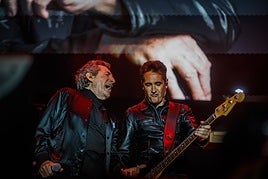 Las imágenes de una noche para el recuerdo: Miguel Ríos 'reventó' Granada