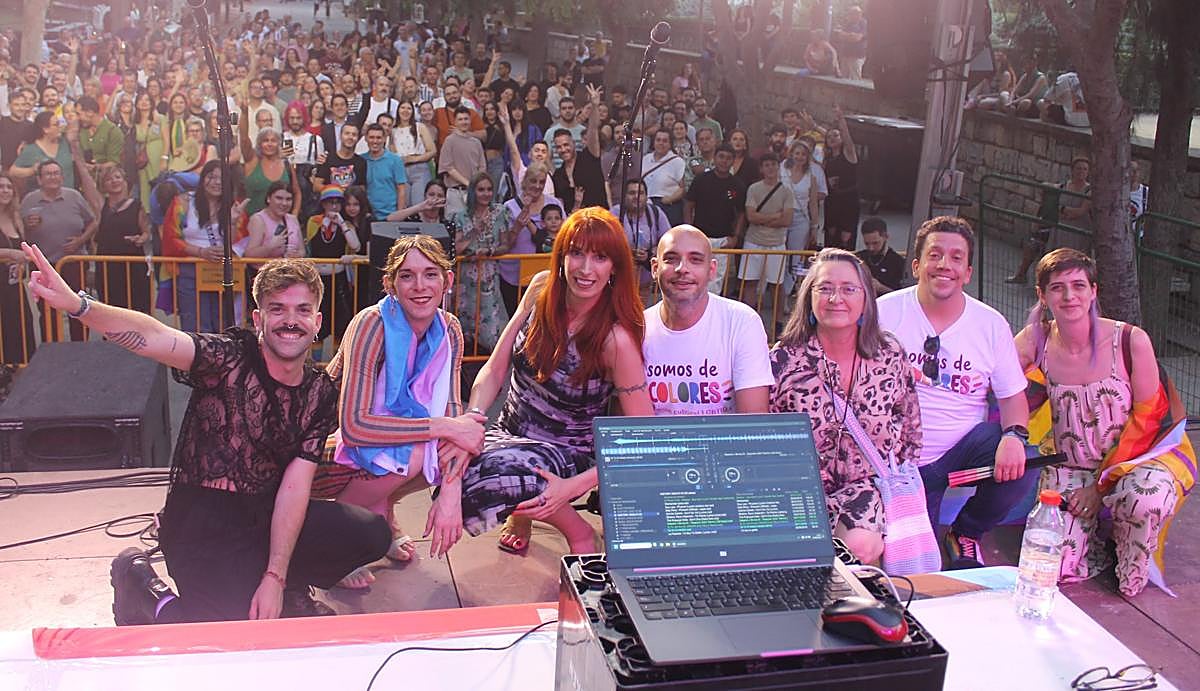 Foto del pregón de Valeria Vegas y Lola Buzón