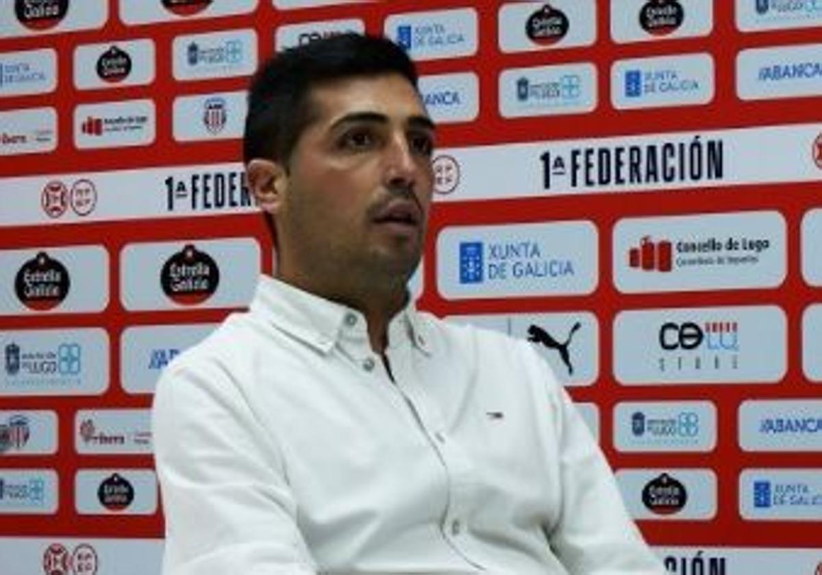 El Lugo destituye a David Peláez como director deportivo