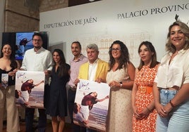 Presentación del Festival Vildanza con asistencia de organizadores y patrocinadores.