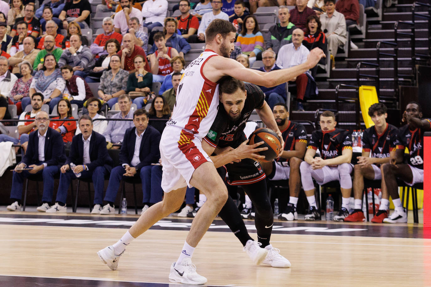 La salida de Evaldas Kayris permitió el fichaje de Jacob Wiley.