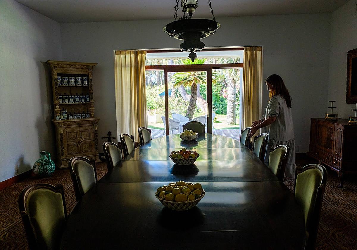 Imagen principal - Dentro de Villa Astrida: la casa de los reyes de Bélgica en la playa de Motril