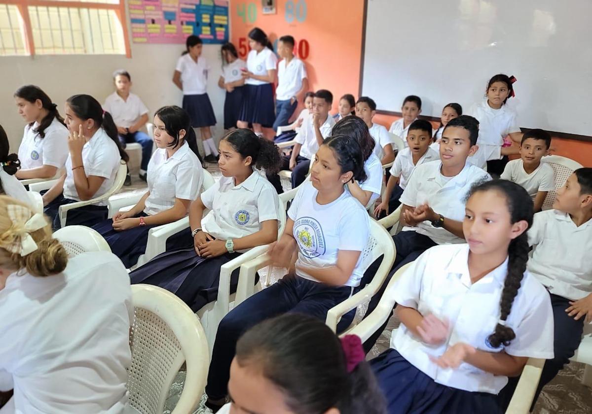 Nace la biblioteca «Empresa Cosentino» en El Paraíso, en el corazón de Honduras