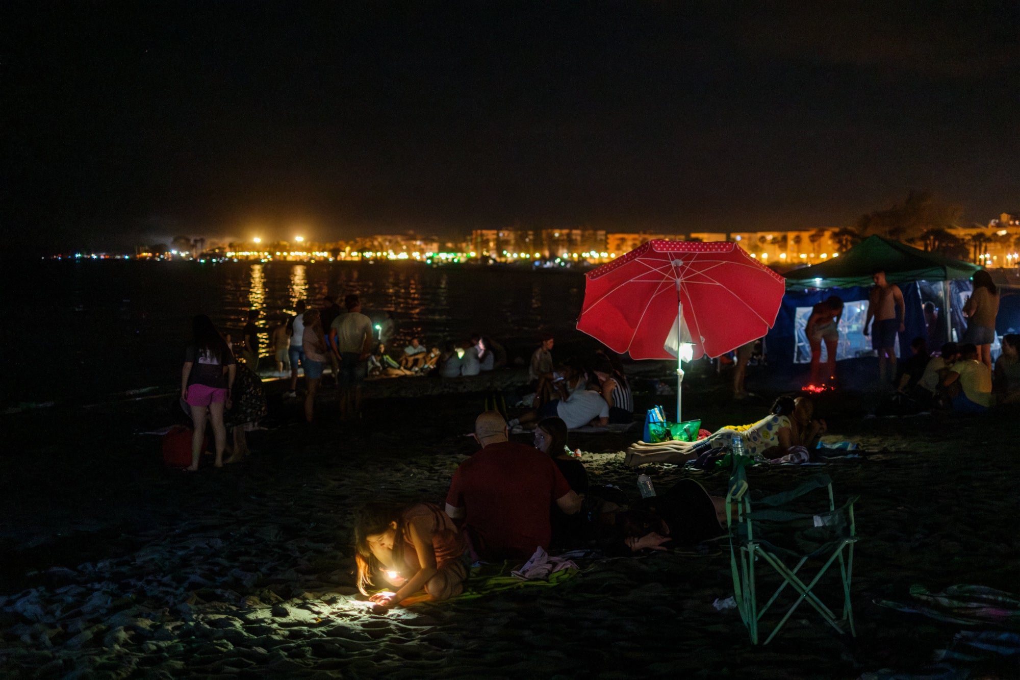 La noche de San Juan en Granada, en imágenes