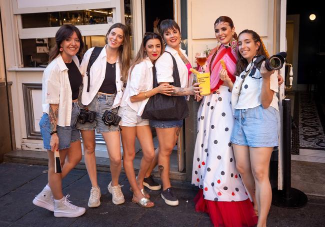 María, Alba, Noelia, Marta, Arantxa y Alicia.