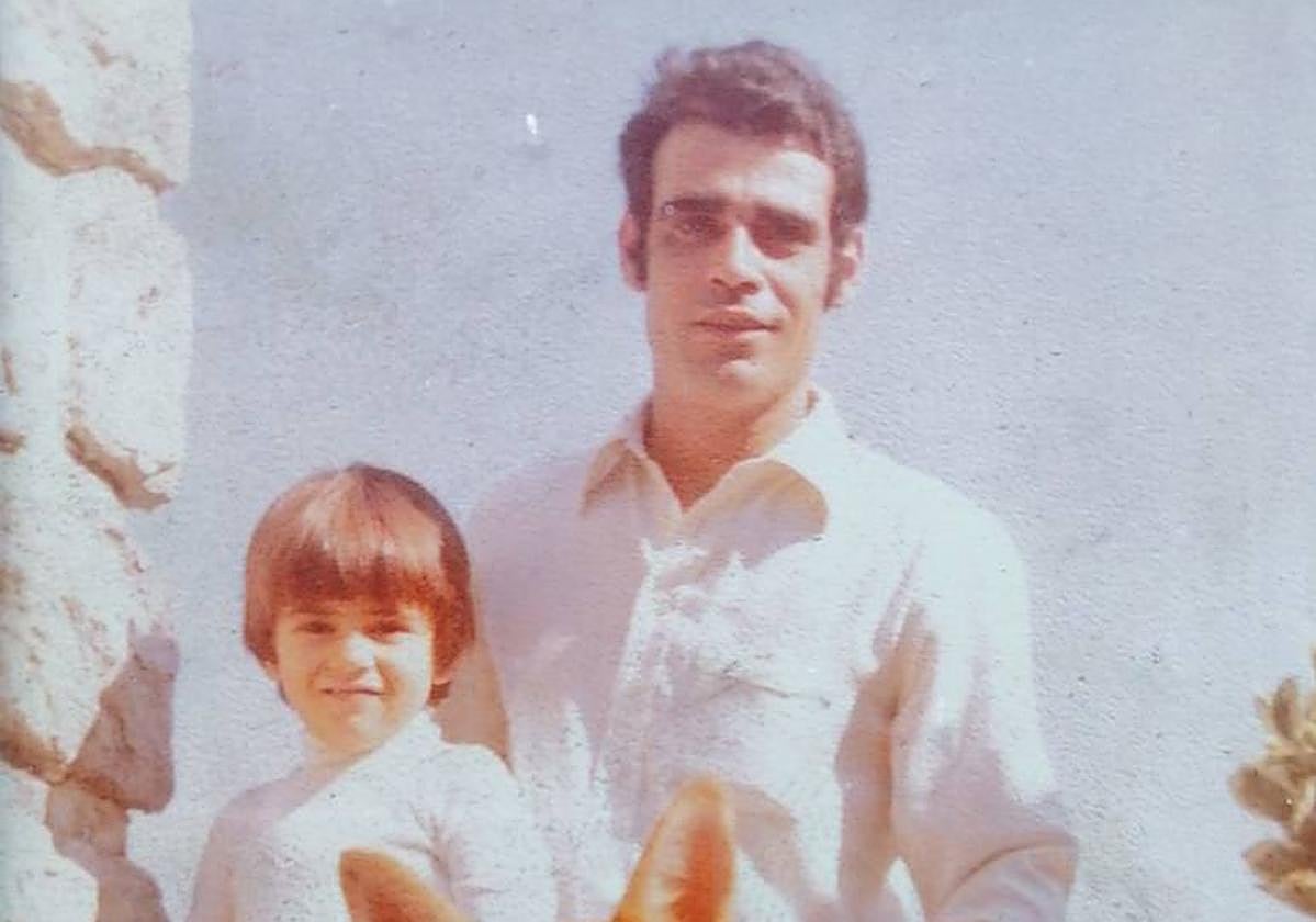 Francisco Medina, de Almuñécar, con su hijo Pablo en San Sebastián.