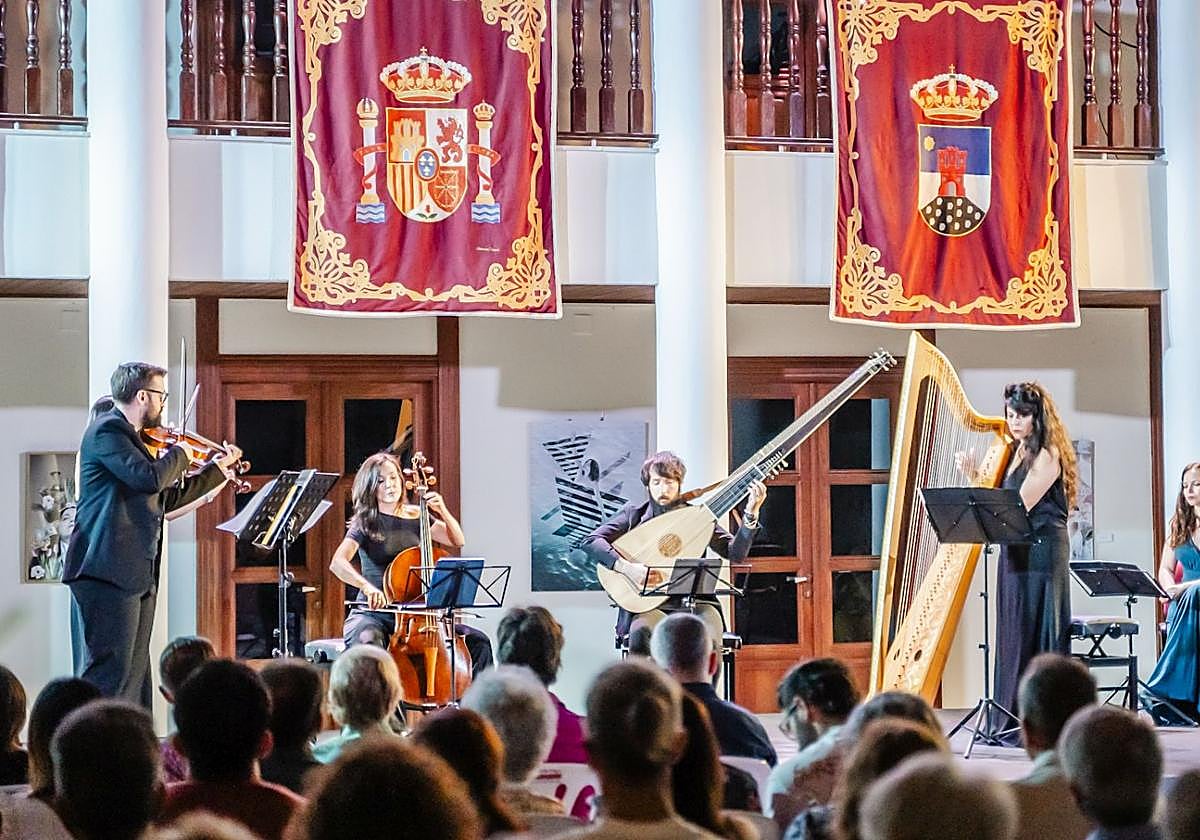 Canto al amor en Mare Musicum con 'Concerto 1700' en Roquetas