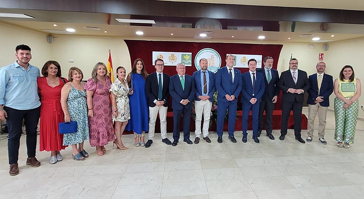 Acto inaugural de los cursos de la UJA en La Carolina