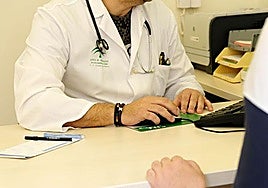 Imagen de archivo de una consulta médica