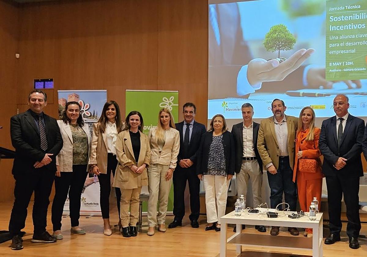 Ponentes en una jornada técnica de sostenibilidad e incentivos fiscales en Cámara Granada.