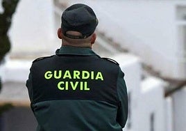 Un efectivo de la Guardia Civil.