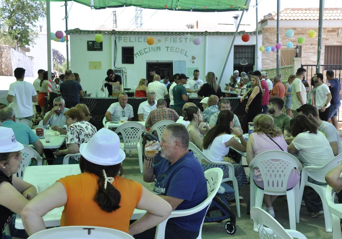 Así es como uno de los pueblos más recónditos de Granada festeja a su patrón San Fernando.