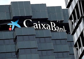 Aviso de Caixabank al teléfono de sus clientes por un cambio importante.