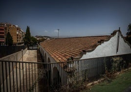 Edificio de la asociación de vecinos del Barrio de Los Pajaritos.