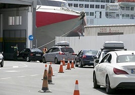 Motril abre un frente con Subdelegación y retira seguridad de la OPE