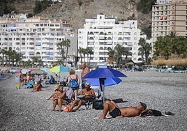 Almuñécar, amenazada por la subida del nivel del mar según Greenpeace