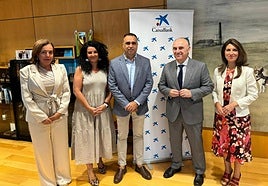 Diputación y CaixaBank impulsan 'Llenos de Vida' para el envejecimiento activo en Granada