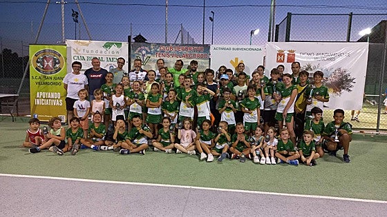 Villargordo cierra el curso de tenis con el tradicional torneo 'Santiago 2024'