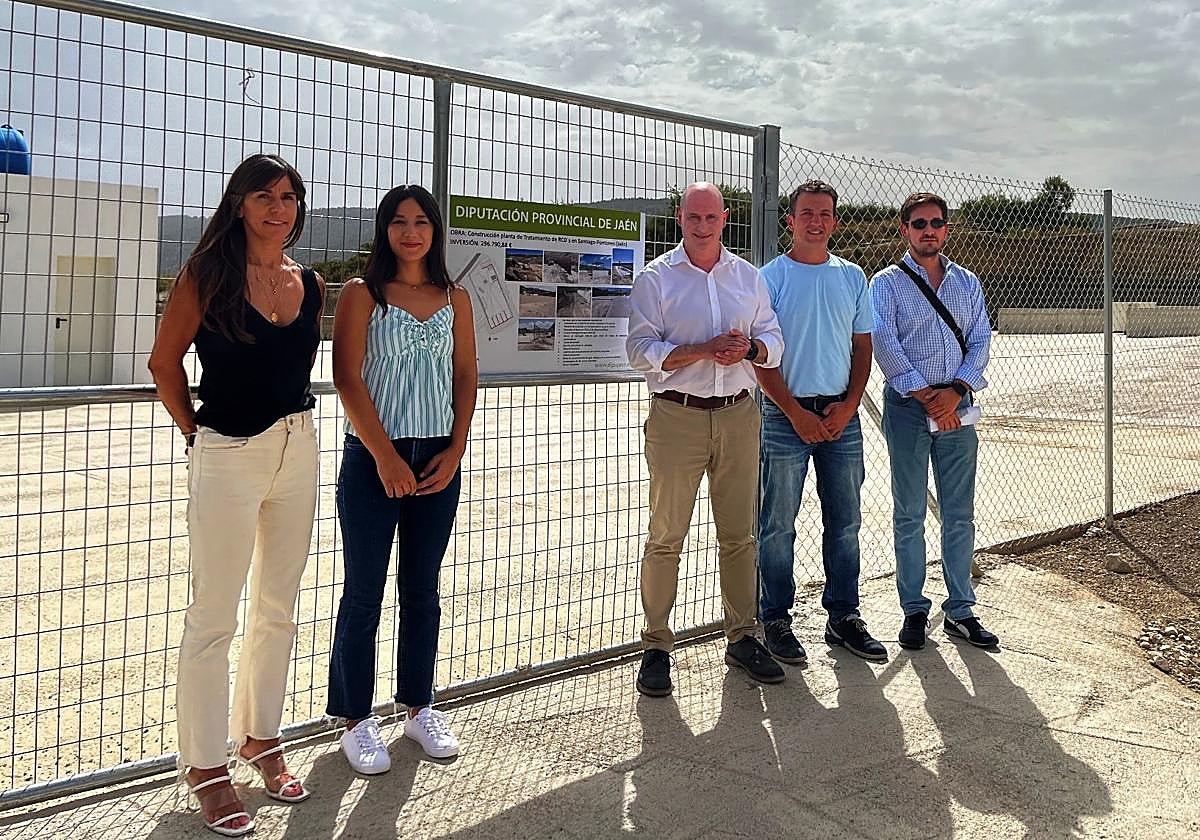 Visita del diputado de Servicios Municipales a la planta de residuos