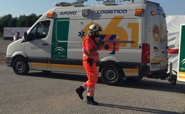 Siete hospitalizados al chocar un coche y una furgoneta en Alhama de Granada.