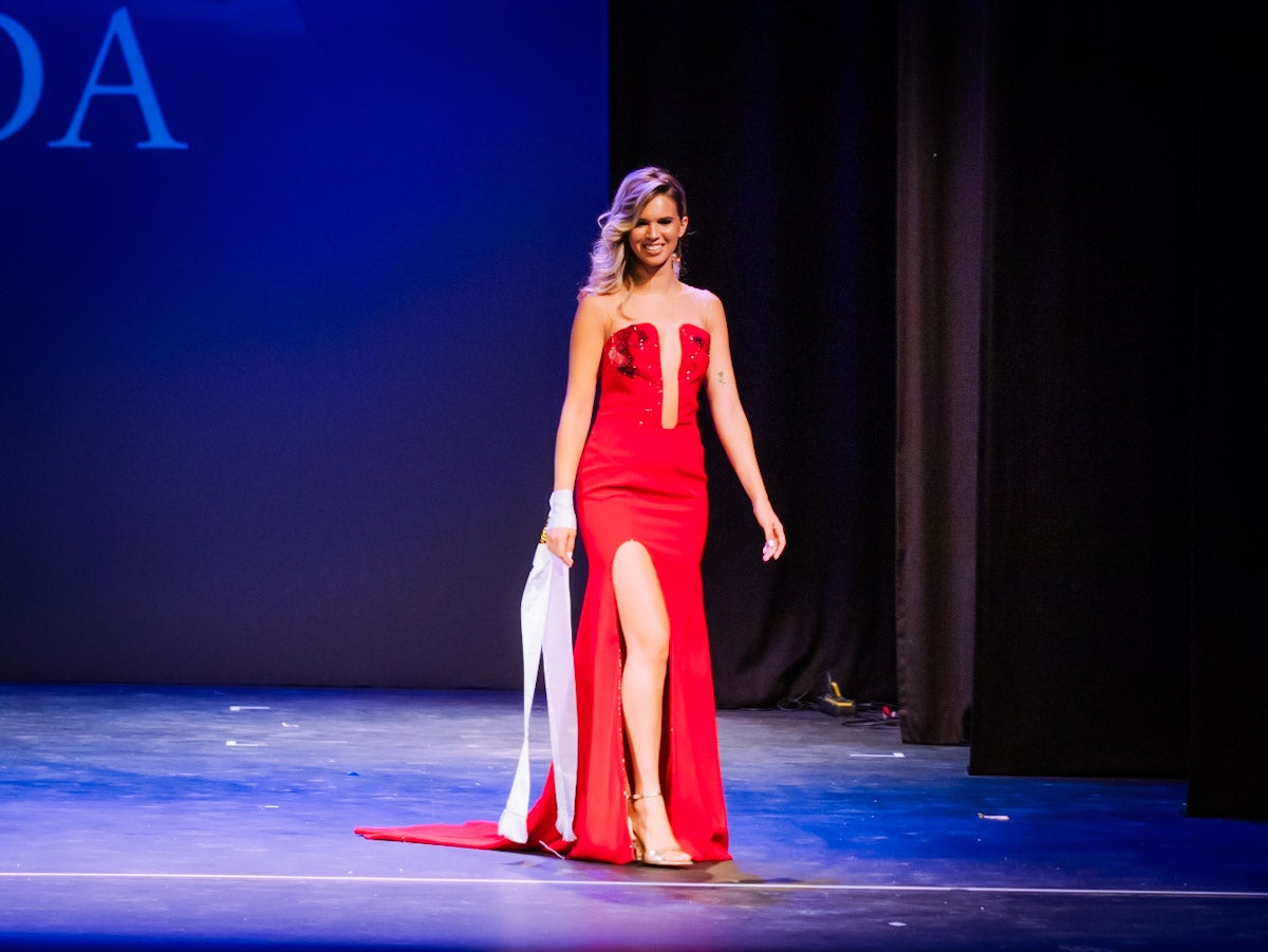 Las imágenes de los más guapos y las más guapas de España en Granada