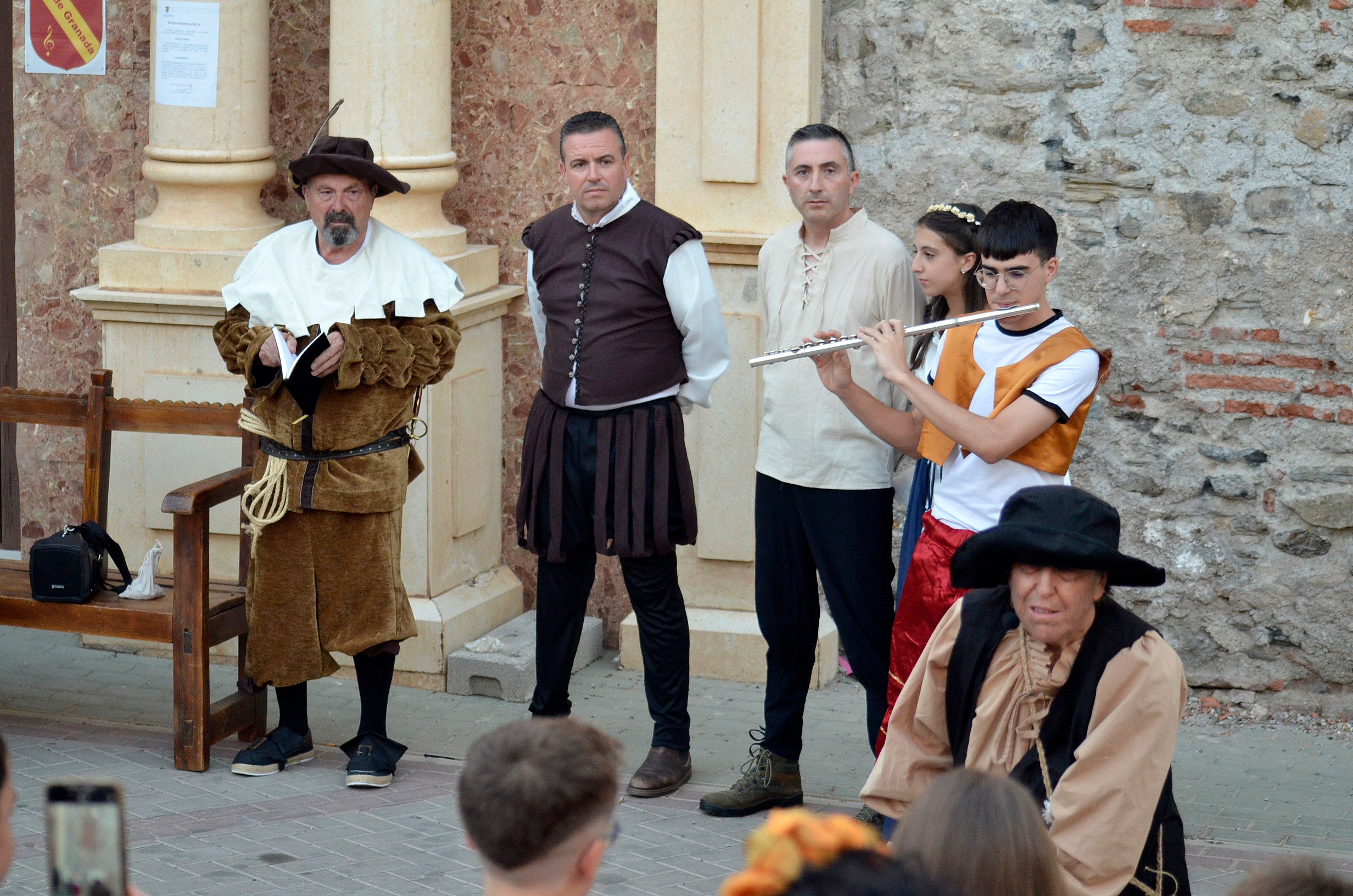 La leyenda del monstruo de un pueblo de Granada que lo llena de color