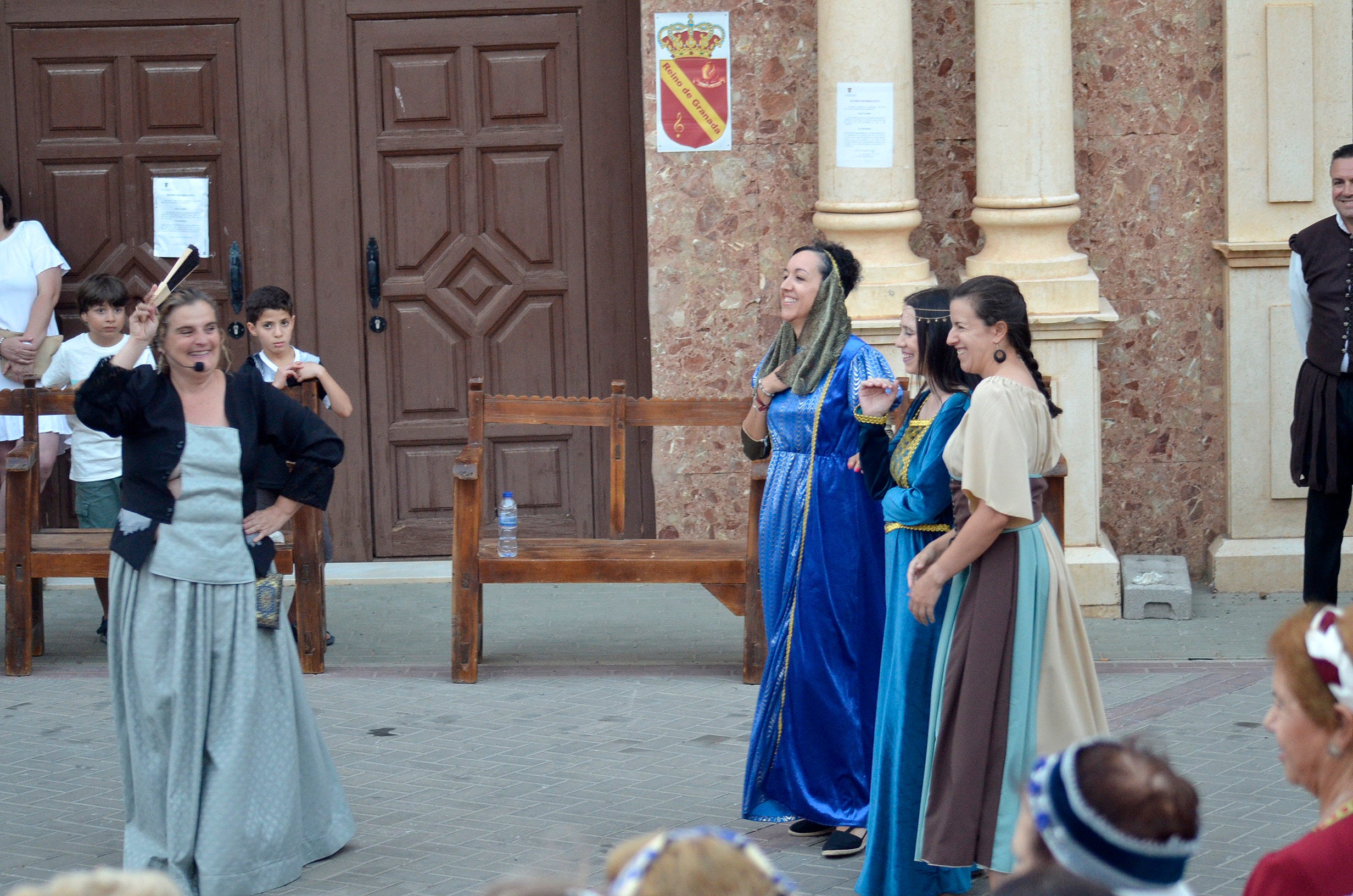 La leyenda del monstruo de un pueblo de Granada que lo llena de color