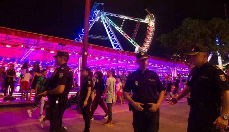 Imagen de archivo de una patrulla policial en el Recinto Ferial.