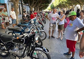 Exposición de motos, en la Feria de Mediodía.