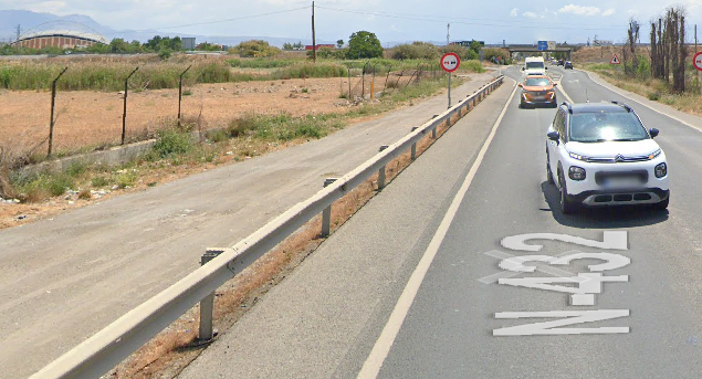 Kilómetro 427 de la N-432, punto donde ha tenido lugar el accidente.