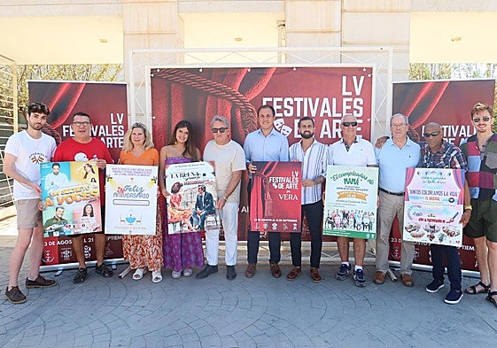 Presentación en Vera.