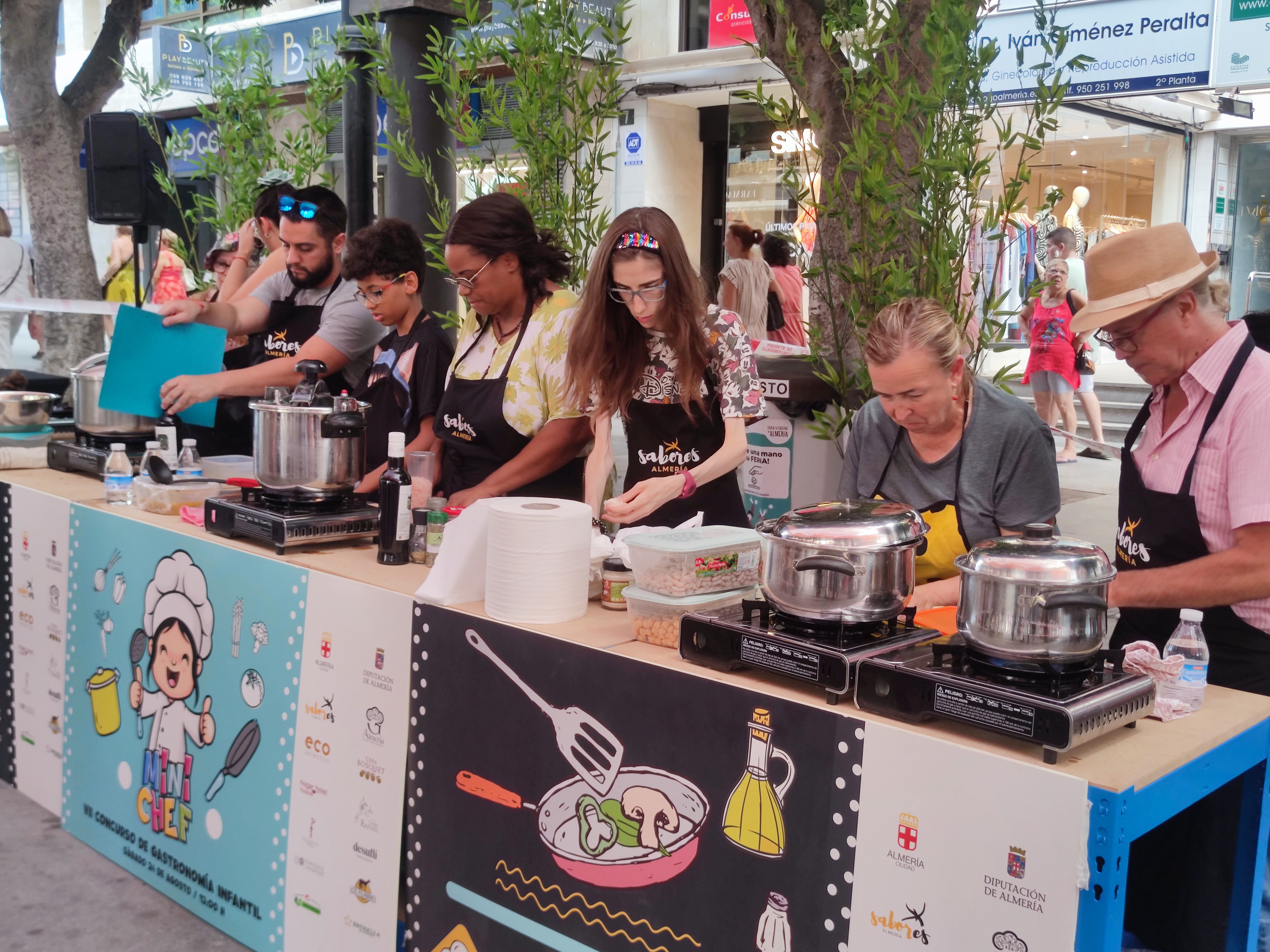 Imagen principal - ¡Vaya pinta! Así es el trigo que se ha alzado victorioso en el Concurso de Gastronomía de Almería