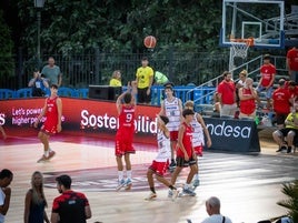 La cantera del Covirán, protagonista en los prolegómenos del debut del primer equipo.