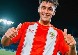 Valen tras el partido de su debut en Tenerife