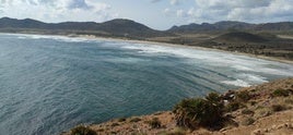 Cuando sopla Levante, es mejor olvidarnos de visitar la playa de Genoveses. D. R.