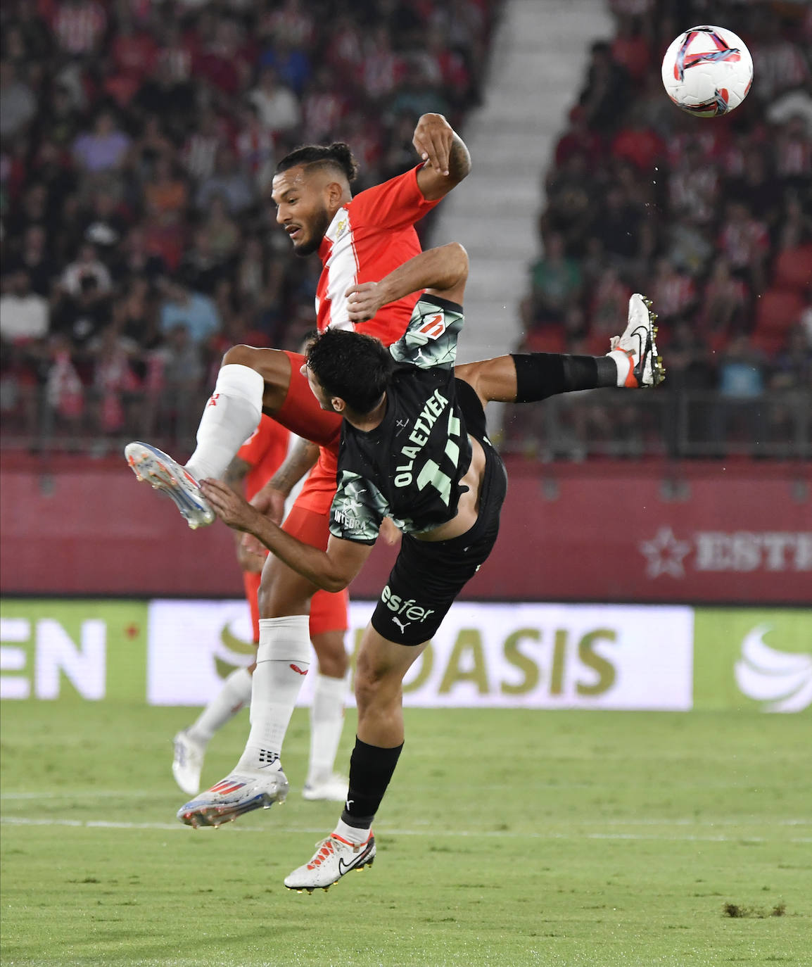 Al Almería le falta acierto