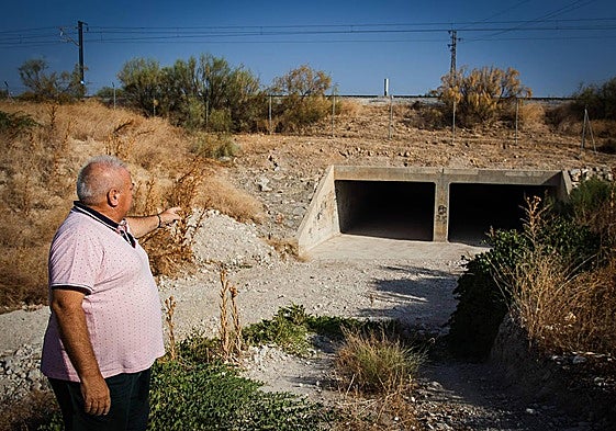 Barranco Hondo de Valderrubio que provoca las inundaciones con las lluvias.