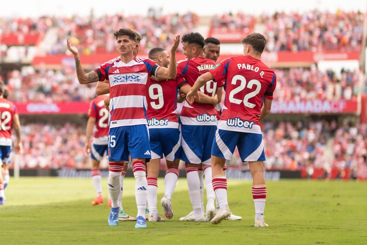 Las mejores imágenes del Granada CF - Deportivo de la Coruña