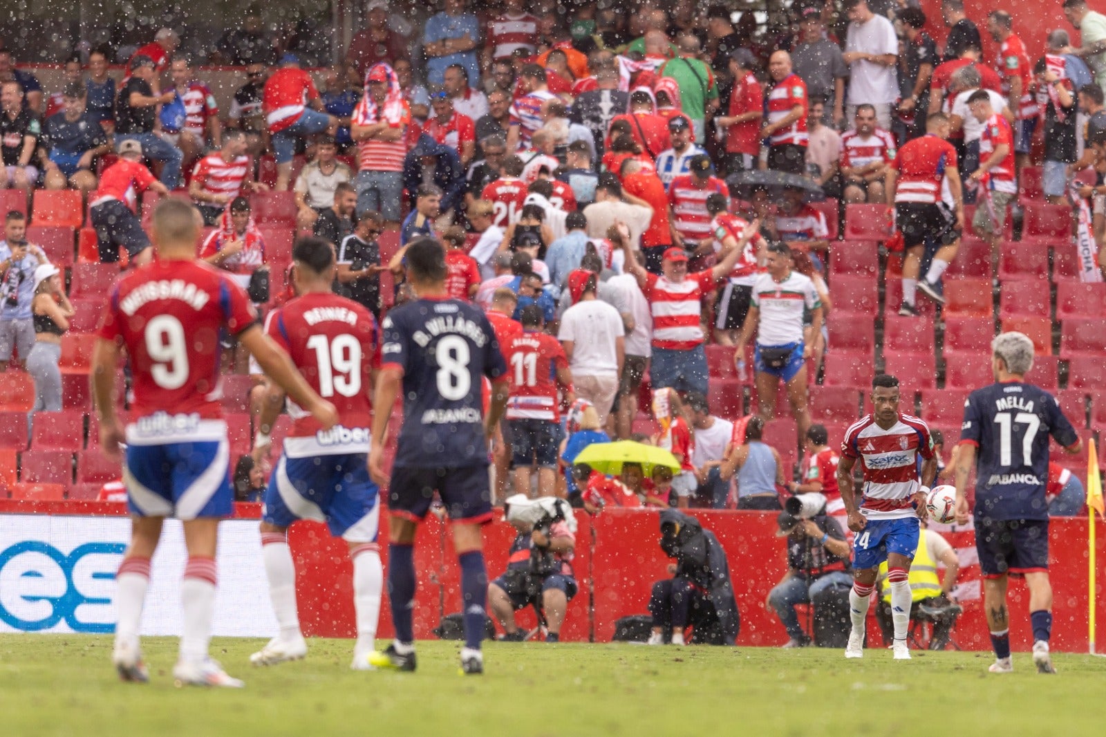 Las mejores imágenes del Granada CF - Deportivo de la Coruña