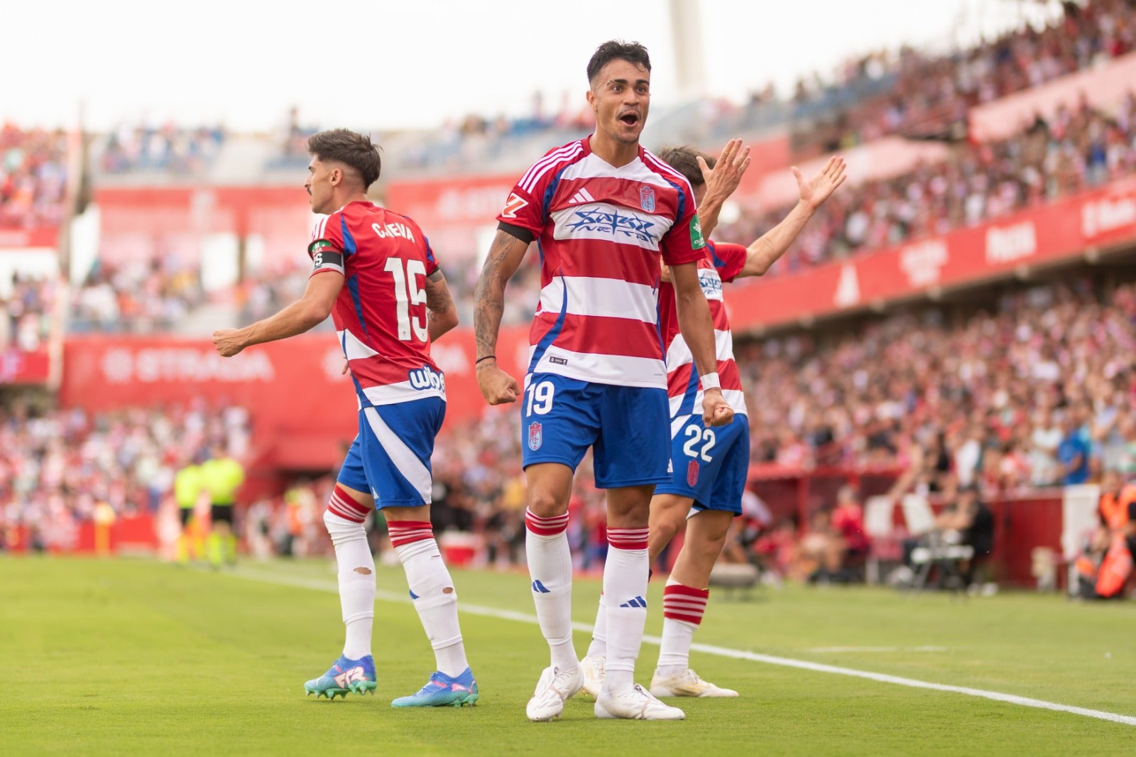 Las mejores imágenes del Granada CF - Deportivo de la Coruña